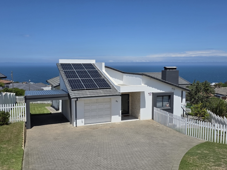 3 Bedroom Property for Sale in Dana Bay Western Cape